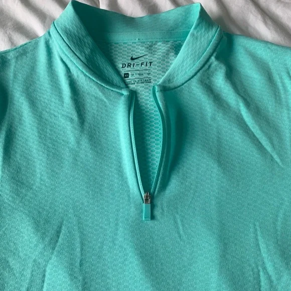 Women’s Mint Nike QZ Performance Shirt - Picture 2 of 8